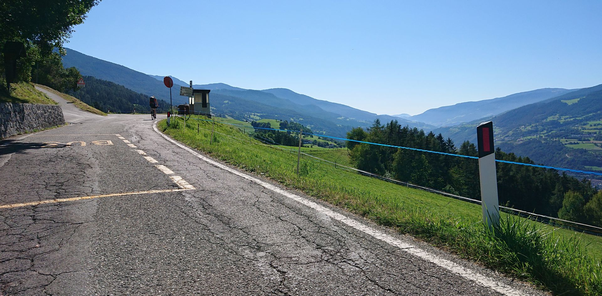 On the road and up, up we go